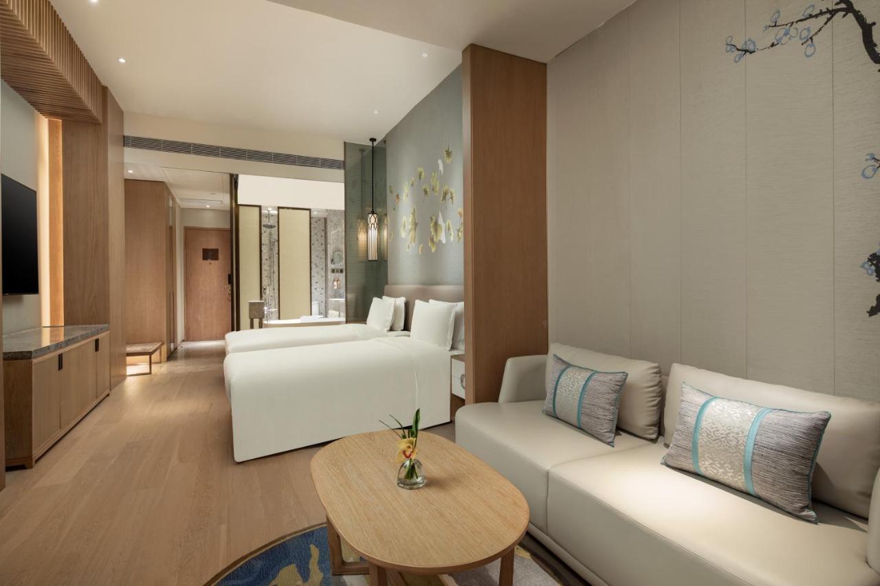 Crowne Plaza Shanghai Nanjing Road By Ihg Kültér fotó Deluxe Room
